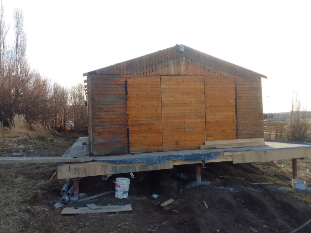 Construccion e historia de la cabaña los cisnes